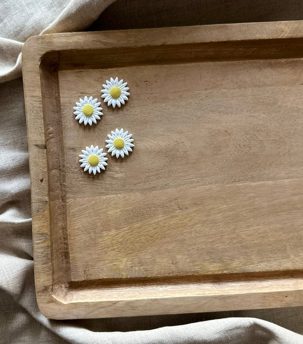 Daisy Dangle- Medium